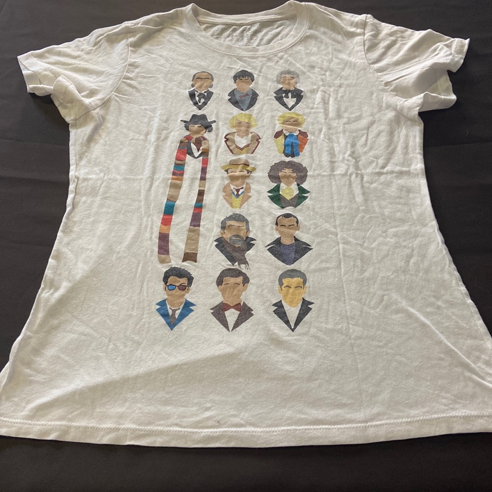 Doctor Who BBC All 12 13 Twelve Regenerations War Tennant Capaldi Shirt. Size LG